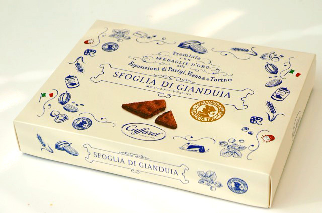 カファレル　東京ジャンドゥーヤチョコパイ　1.080円