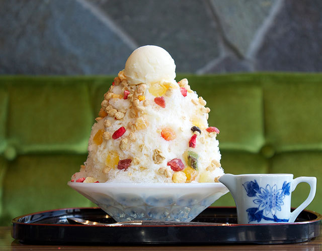 菊水茶寮総本店／グラフルミルク 880円