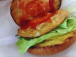 【フレッシュネスバーガー　モーニング】フライドエッグの上にたっぷりのケチャップ