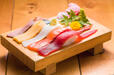 「長さ2cm！FUJIYAMA寿司（※現在ローストビーフの提供はありません）」＜期間：2025年7月18日～8月31日＞【【1日5組限定】大トロもウニもいくらも食べ放題！“高級寿司70種食べ放題プラン”が期間限定で6,598円から3,900円に！】