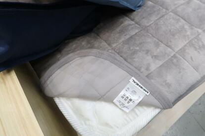 メディヒール★グレー★ワークマン★ウォームブランケット★ルームウエアグレーM&L メディヒール☆グレー☆ワークマン☆ウォームブランケット☆ルーム