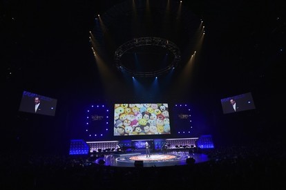 D23 Expo Japan 2015】魔法使いの弟子ミッキー登場!「オープニング