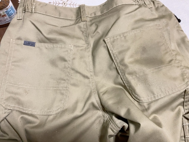 【ワークマン 超撥水チノペインターカーゴパンツ】子育て世代のミカタ