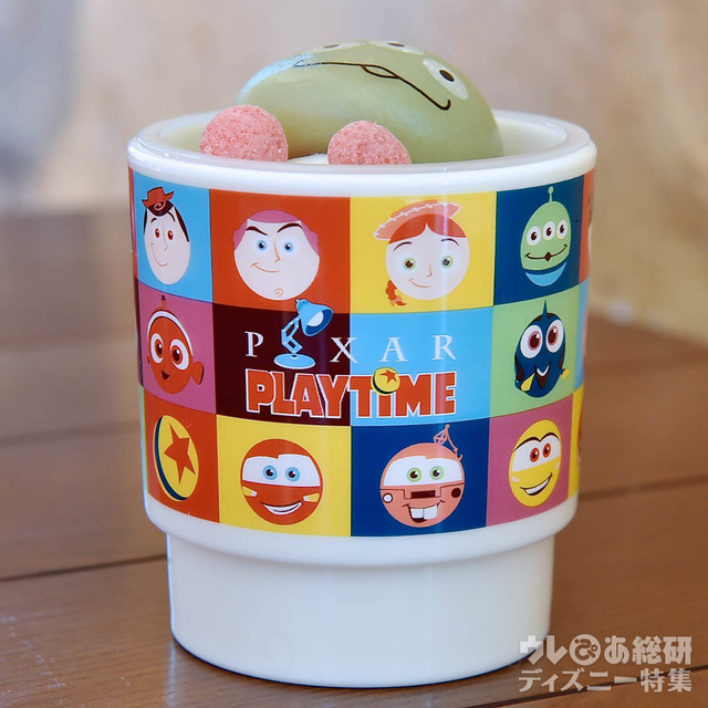 クリーミーカスタード＆リトルグリーンまん、スーベニアカップ付き ¥750 