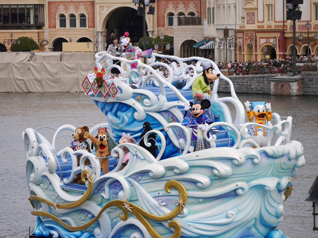 東京ディズニーリゾートのお正月2015（TDSニューイヤーズ・グリーティング）16 ©Disney