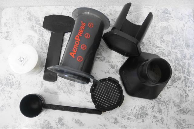 【エアロプレス】フリスビーの会社が作った新しいコーヒー抽出器