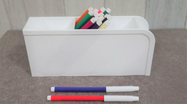 【セリア タワーペンスタンド】色が分かる形で16本入った