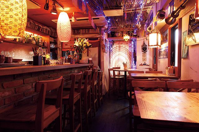 厳選「エスニックカレー」の名店／【ネパール】soaltee mode（恵比寿）　 内観