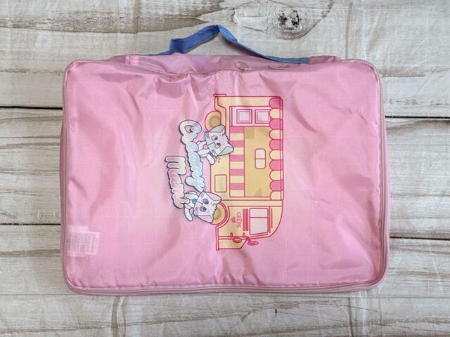 背面も抜かりなくかわいいです！