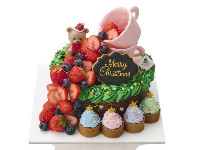「<MARINE HOUSE>Twinkle Berry Cup~夜更かしくまのTea Party~」<価格:15,984円(税込)>【東急百貨店の“2025年クリスマスケーキ&デリ・オードブル ”10月1日より予約開始!「SHIBUYA FOOD ISLANDS」には限定品が登場!】