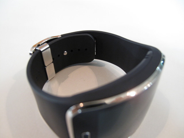 サムスン：Gear S　ベルト部分