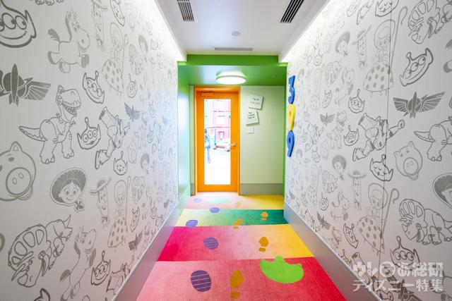 東京ディズニーリゾート・トイ・ストーリーホテル　客室階の廊下