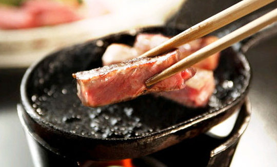 9位：猿ヶ京温泉　山と湖の絶景に浮かぶ宿　料理旅館　樋口 (1)