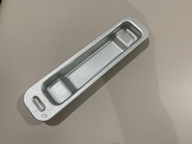 【アイリスオーヤマ スチームカーボントースター】食パンは好みに応じてスチームありなしどちらでも。入れる場合はカップに少量の水を