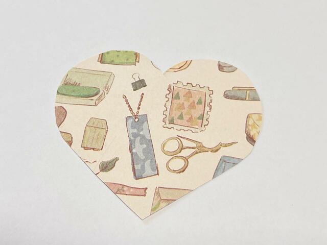 カットするだけで完成!