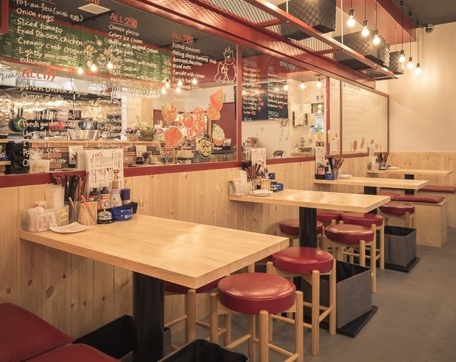 肉バル「ビーフキッチンスタンド 新宿歌舞伎町店」