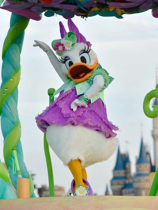 2016年「ヒッピティ・ホッピティ・スプリングタイム」|東京ディズニーランド「ディズニー・イースター」