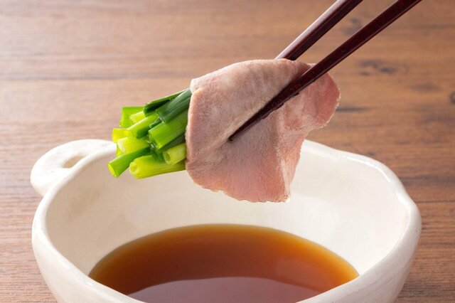 「​​​食べ方のアレンジ」＜期間：2026年5月14日〜7月中旬（予定）＞【しゃぶ葉の「初夏の牛たんフェア」が今年も復活！新たに「牛テールだし」と「瀬戸内塩レモンだれ」が登場】