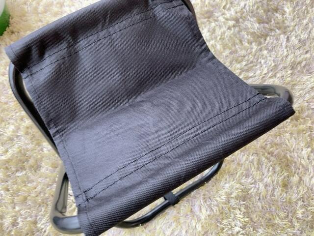 【ダイソー 背もたれがないDAISO（ダイソー）レジャー椅子】設営設置が簡単