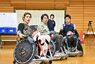 日曜劇場「GIFT」「涼（山田裕貴）と人香（有村架純）と圭二郎（本田響矢）は三角関係になるのかな」「今後は、伍鉄（堤真一）と昊（玉森裕太）の親子関係の変化も見どころになる」