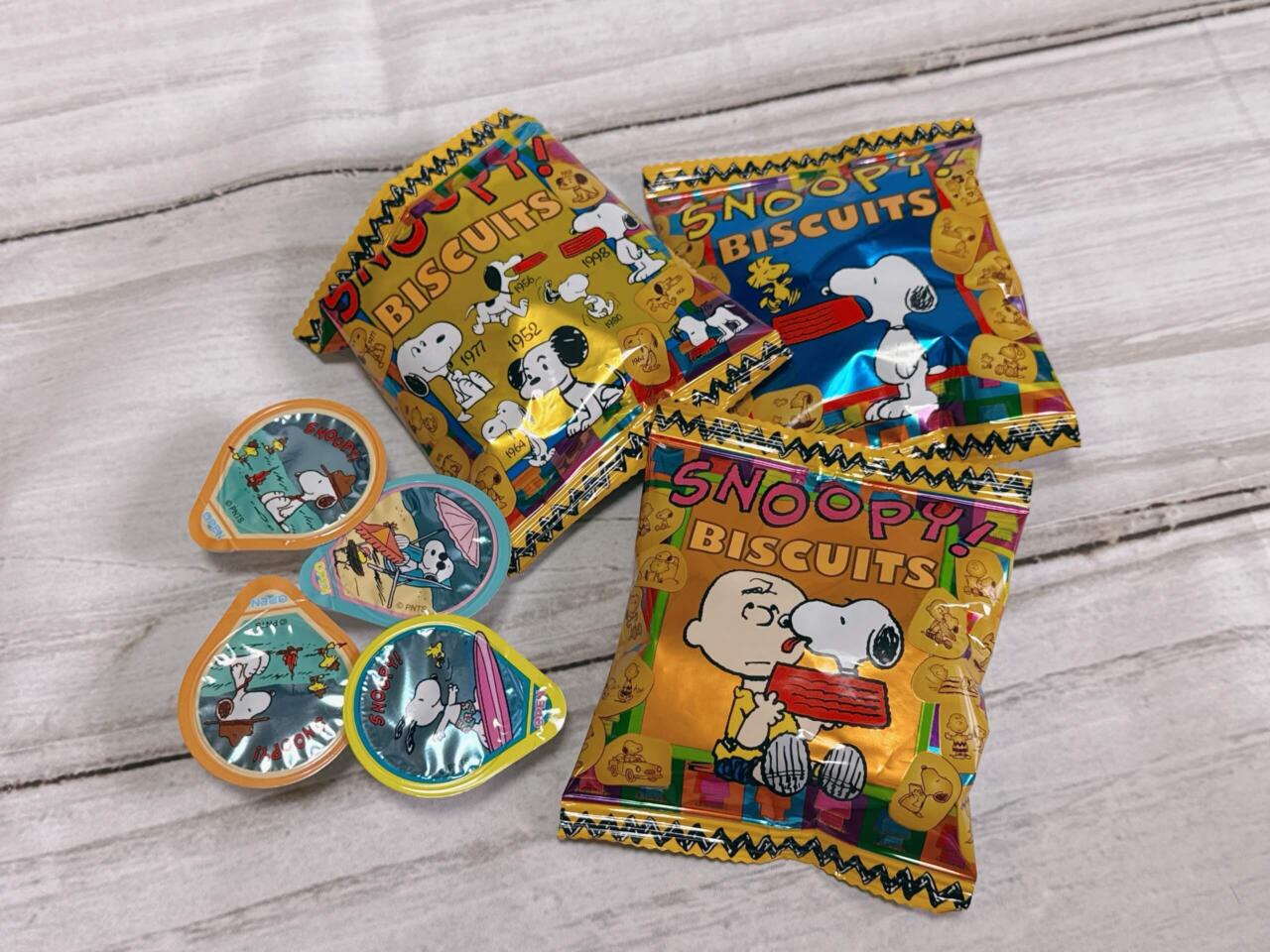 カルディ×PEANUTS新作】開けたら“隠れスヌーピー”までいた！かわいい