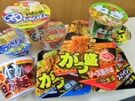 ローソンストア100で販売中のオリジナル即席麺