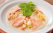 サーモンとかにの魚介クリームスパゲティ