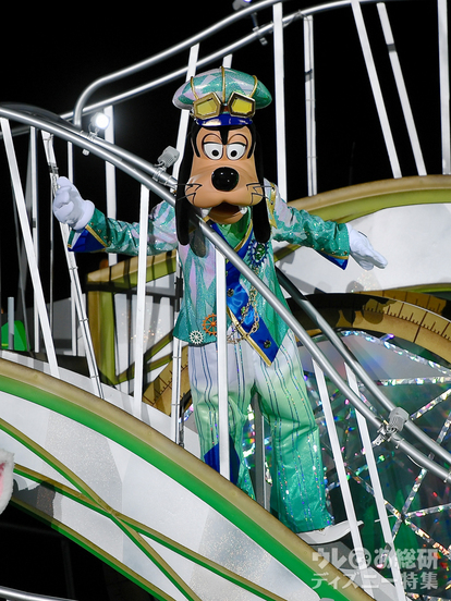 TDS15thフィナーレ】夜空にクリスタルがより美しく輝く! 「クリスタル