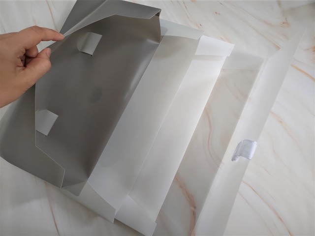 【キャンドゥ】3連スライドファイル／税込330円