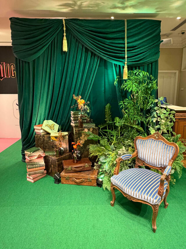 【クラウディア】『ウィキッド』新作ウェディングドレス