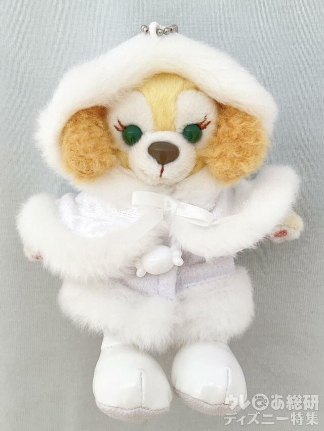 「ダッフィー＆フレンズのホワイト・ウィンタータイム・ワンダーズ」ぬいぐるみバッジ