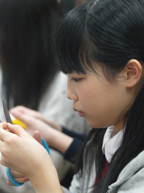 虹のコンキスタドール レッスン中