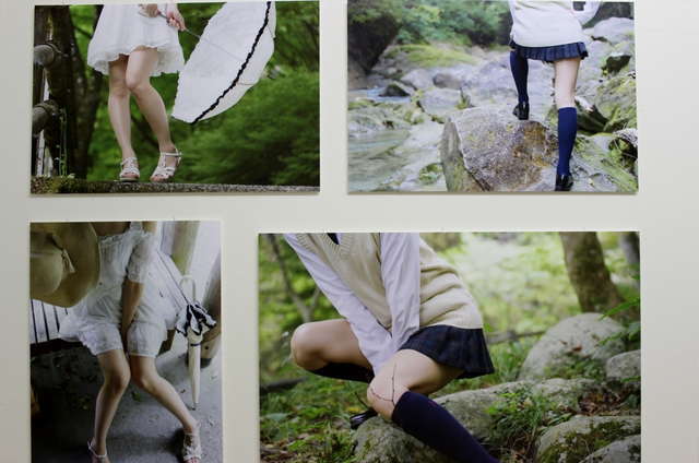 200人のふとももが展示された「曖昧☆ふともも写真館」