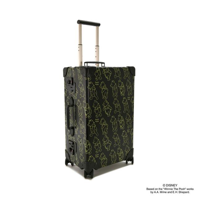 ミディアム チェックイン 4ホイール｜412,500円（税込）｜サイズ：W41.5×H67×D26cm｜グローブ・トロッター 「くまのプーさん（Winnie the Pooh）」コレクション