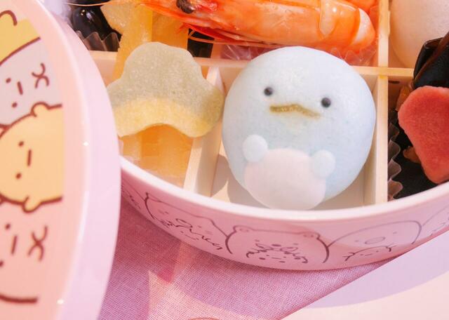 おせち・三段重「すみっコぐらし」|とかげのじょうよ饅頭