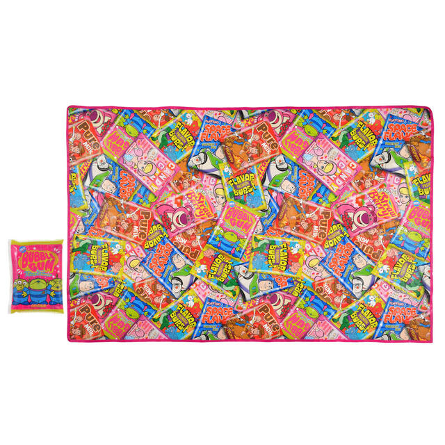 トイ・ストーリー レジャーシート ポーチ入り TOY STORY CONFECTIONERY 2,200円