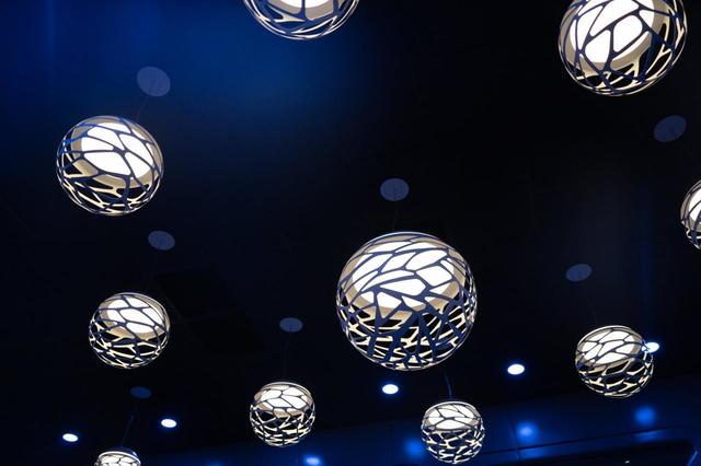 かっこいい照明