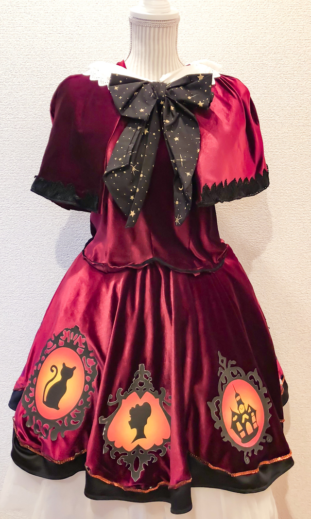 「スプーキー“Boo!”パレード」ミニーマウスの衣装