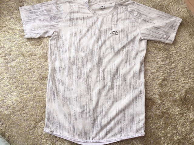 【ワークマン ハニカムRUNポケット付き半袖Tシャツ】サラサラで通気性のいいTシャツ