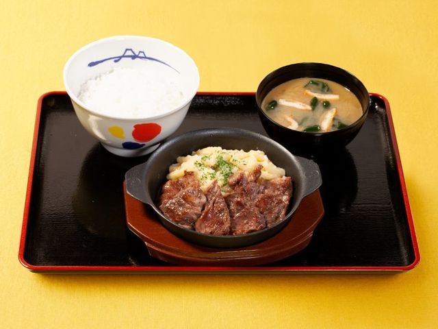 牛リブロースのカットステーキ　ライスセット