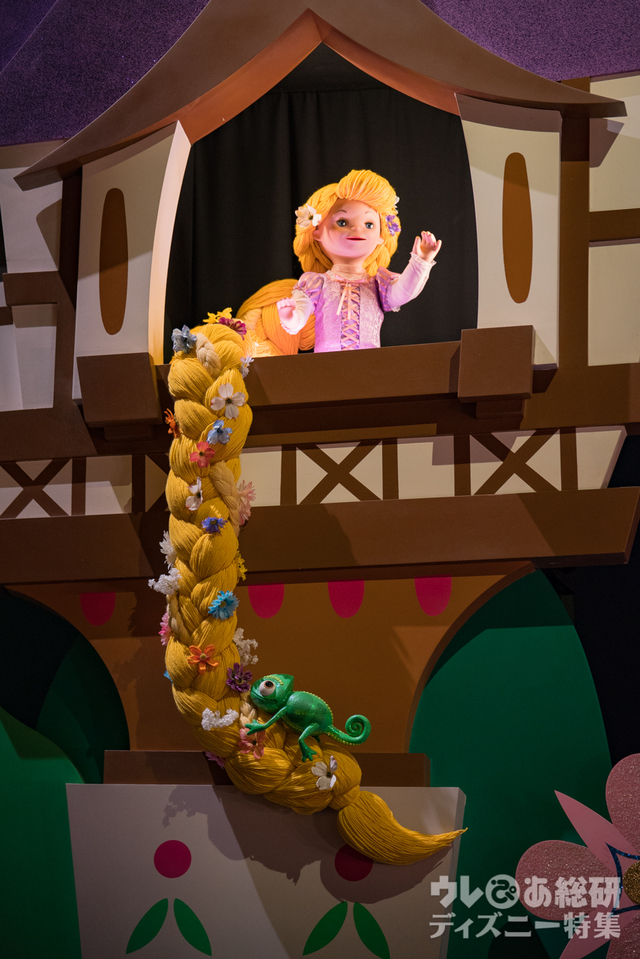 2018年4月15日からファストパスが導入された「イッツ・ア・スモールワールド」