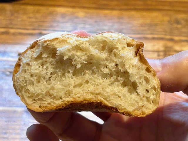 【les joues de BeBe】半分にわったプチパンコンプレ