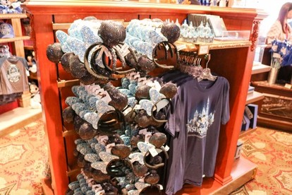 海外ディズニー 60周年限定グッズ一挙紹介 本家ディズニーランド ダイヤモンド セレブレーション 2 4 ディズニー特集 ウレぴあ総研
