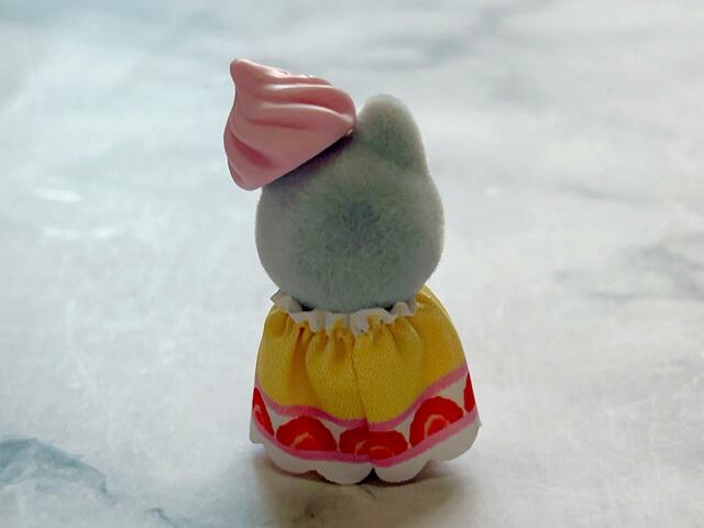 後ろ姿も抜かりなくキュート！