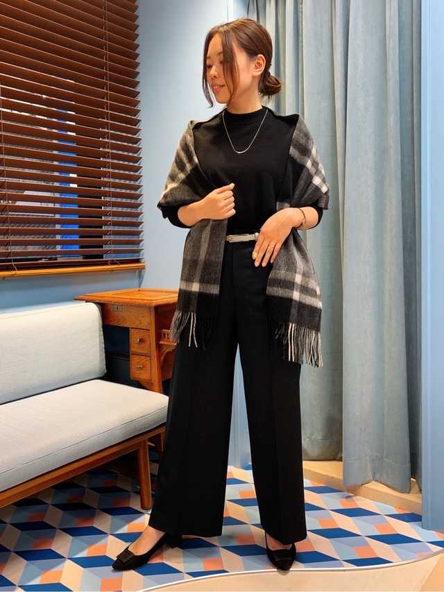 【AOKI】ハイネックニット×ワイドパンツ×ウォッシャブルウールストール
