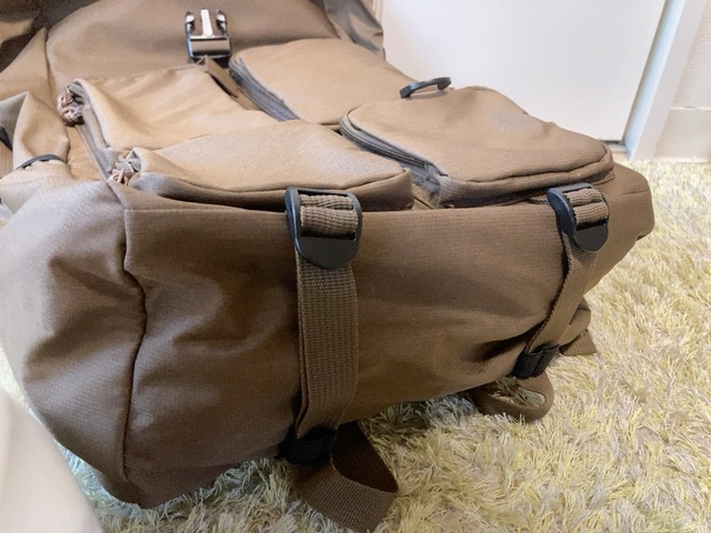 【ワークマン ジョイントバックパック】ブラウンとカーキには「DIAMAGIC DIRECT®」という、汚れが落ちやすい撥水加工がされています